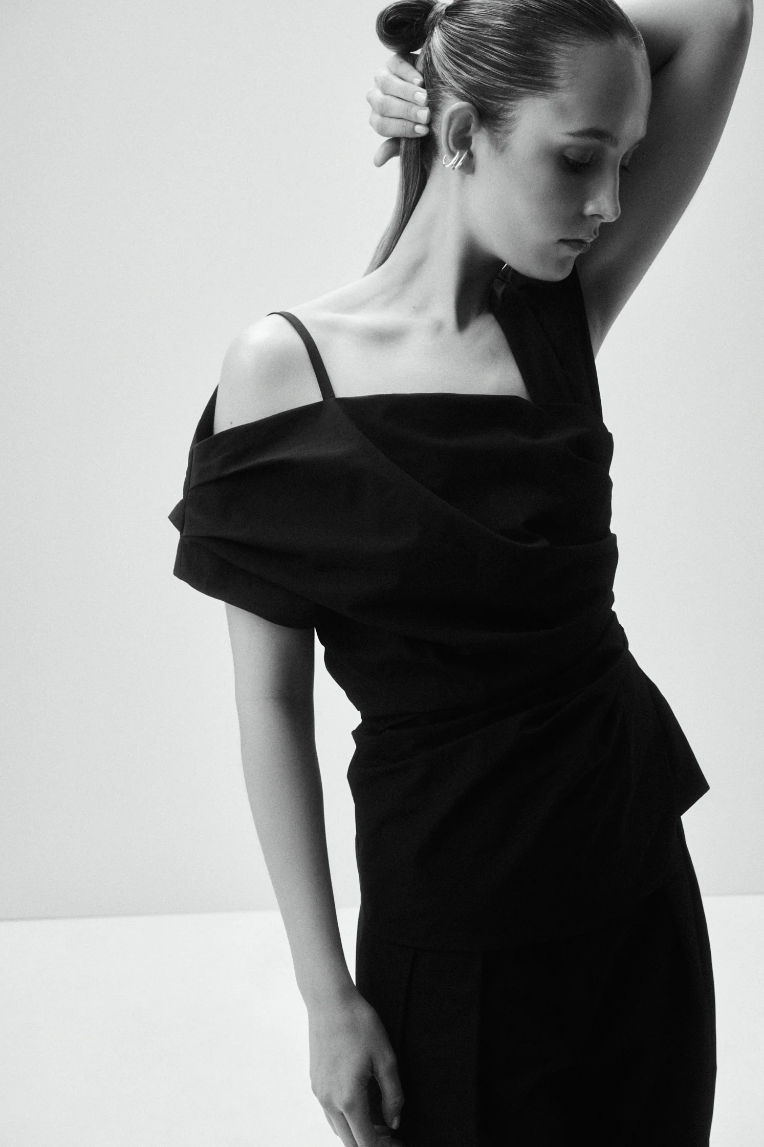 Claude Top - Black - Image 7