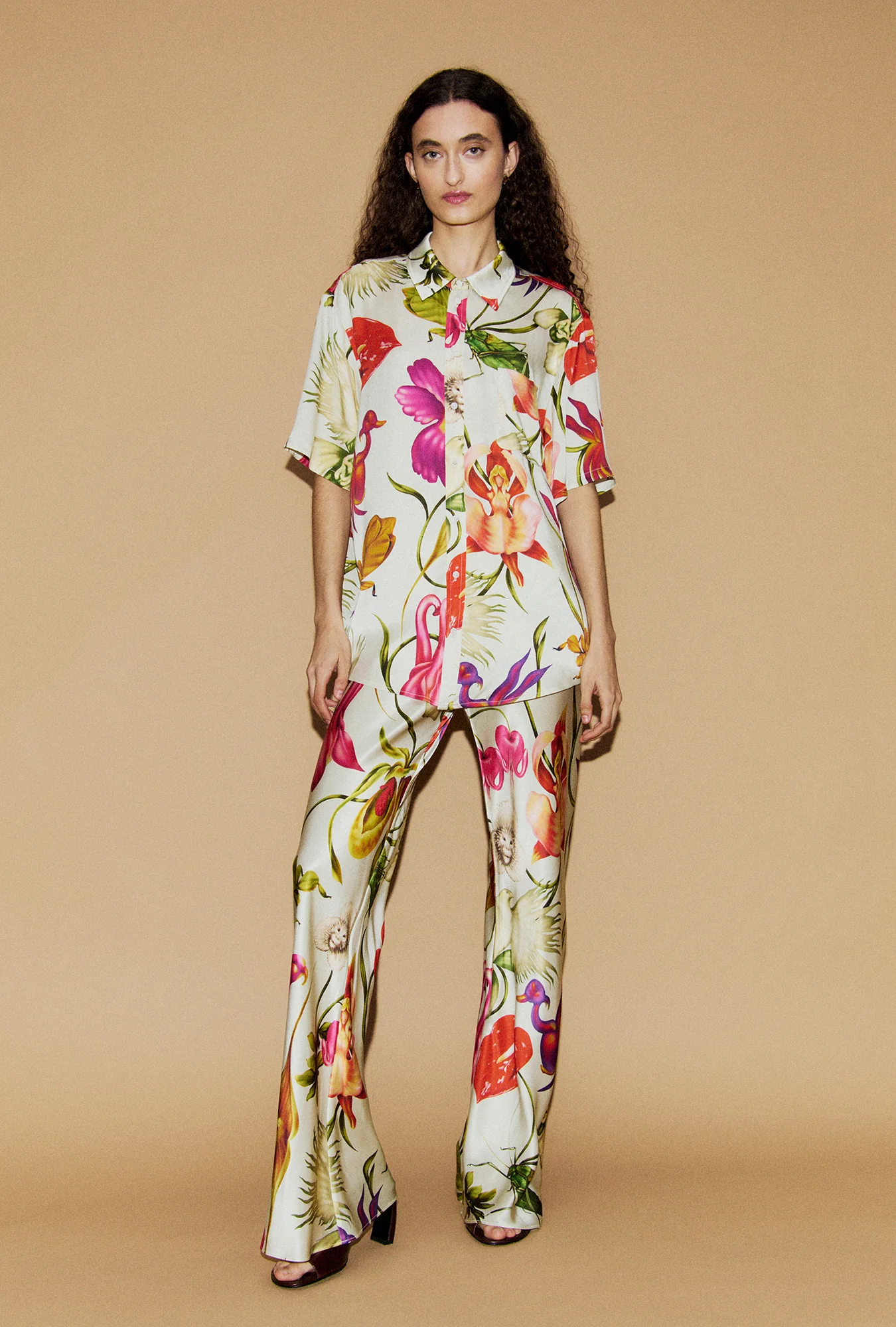 Short Sleeve Boyfriend Shirt - Wonderland - Image 3
